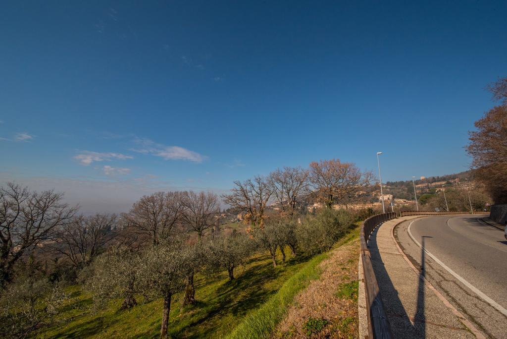 Ferienwohnung Da Bacchetta Assisi Zimmer foto